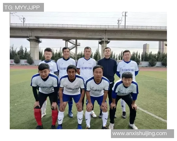 成都篮球队以100分领跑杯赛积分榜展现强大实力和竞争优势